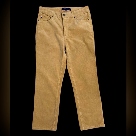 NWOT Woman’s Tommy Hilfiger Corduroys - Picture 4 of 12